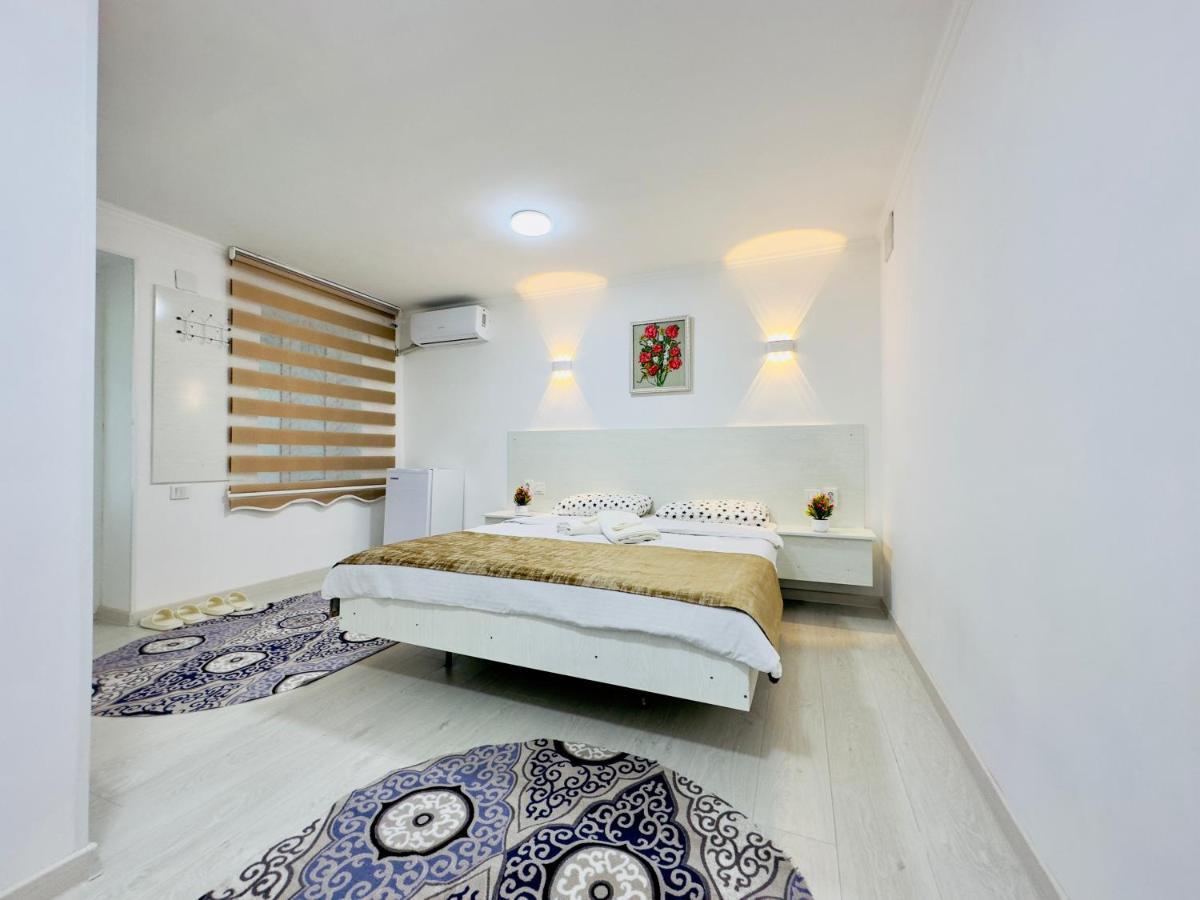 Abs Guest House Osh Exterior foto