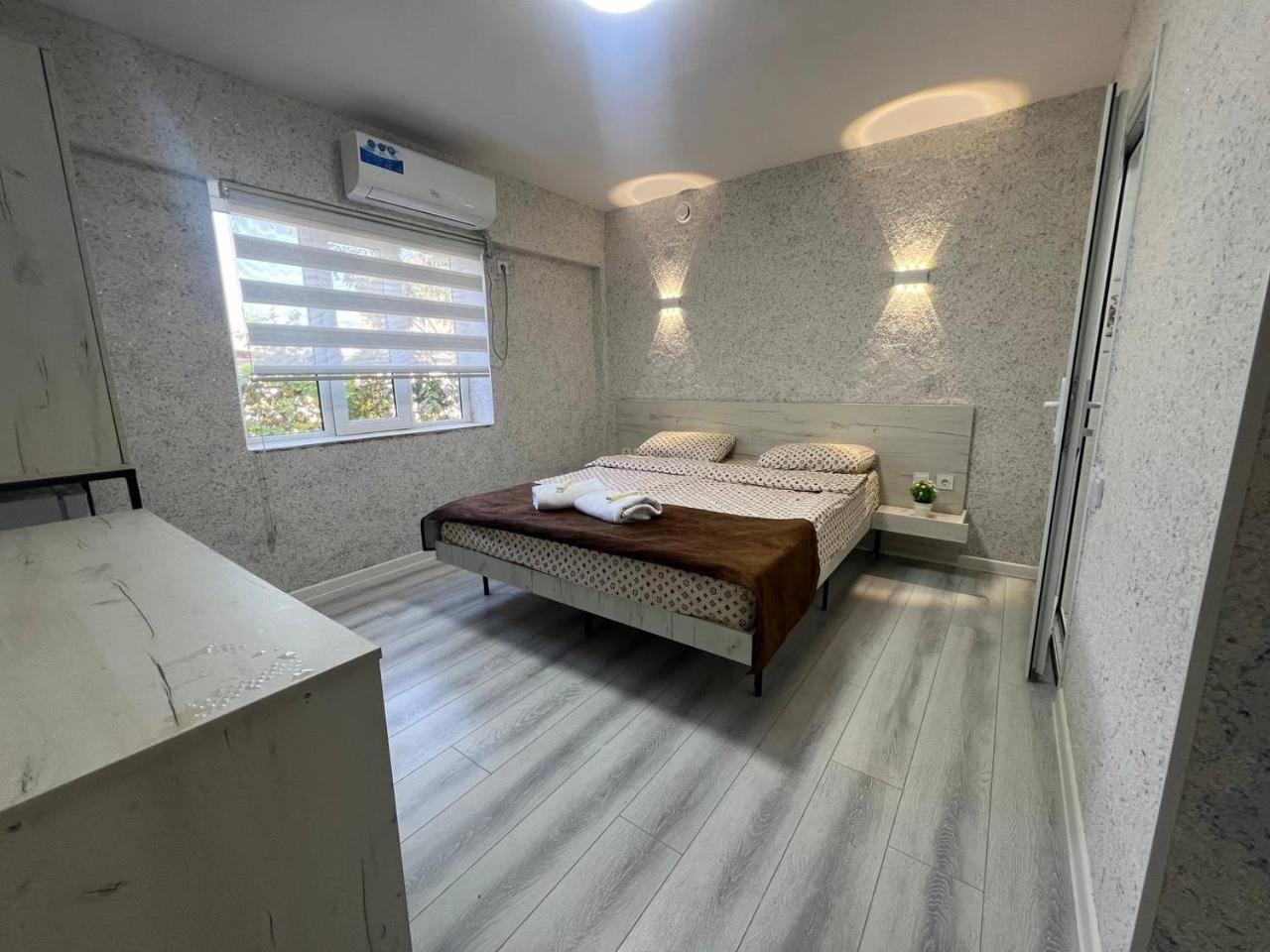 Abs Guest House Osh Exterior foto